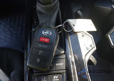 2025 Toyota Camry Xse from USA, damaged, VIN 4T1DBADK1SU019998